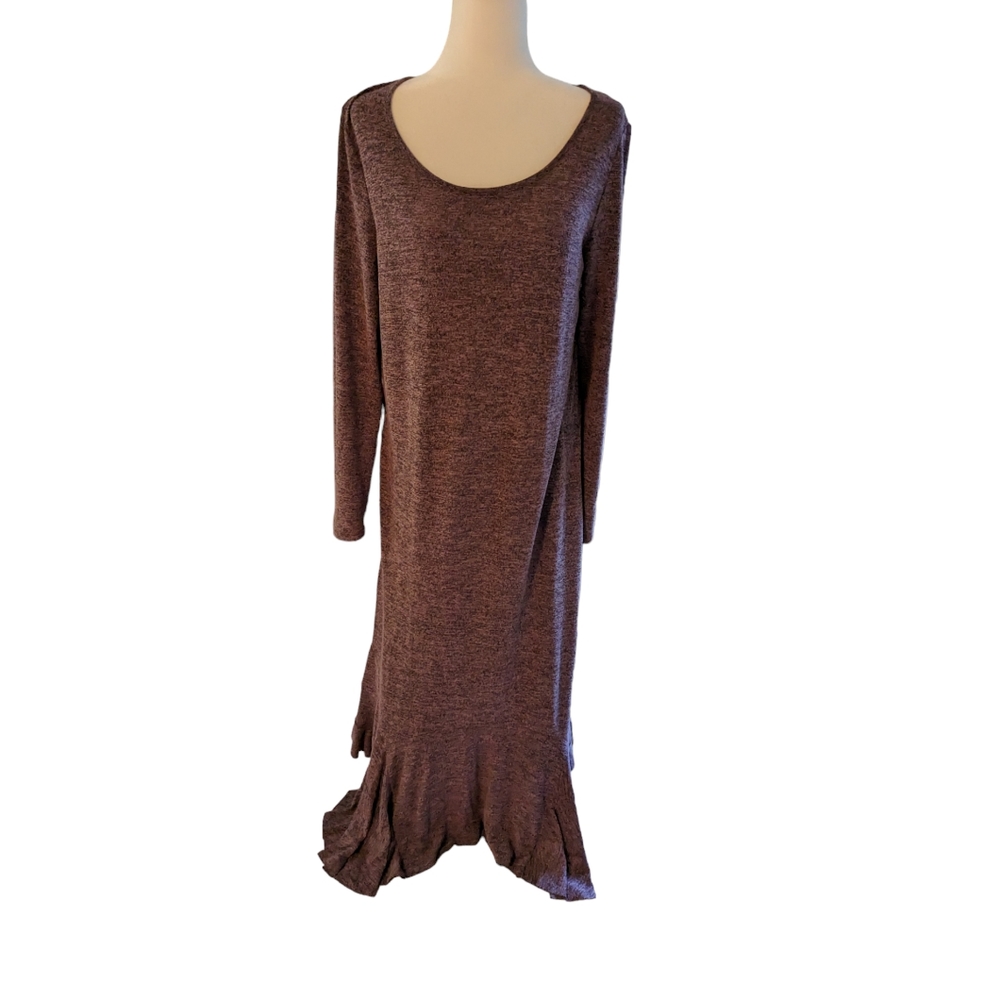 Women's Maxi dress . Simply Aster. Ruffled hem. Size 2x. NWT